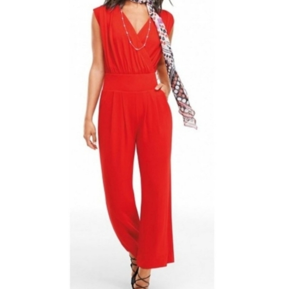 CAbi Red V-Neck Stretchy Jumpsuit Size Small - Picture 1 of 8